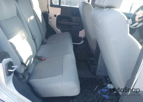 2008 Jeep Wrangler Unlimited Sahara from USA, damaged, VIN 1J4GA59138L536823